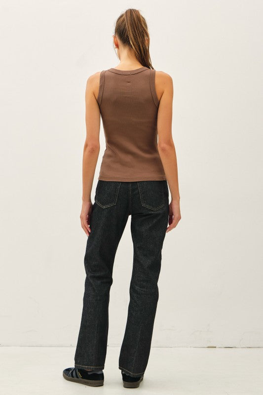 RIBBED KNIT HIGH NECK TANK TOP (BROWN)