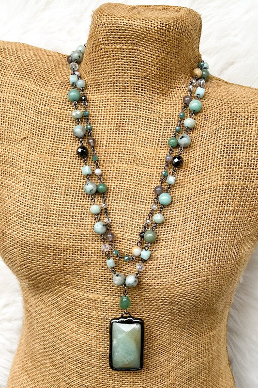MULTI-STRAND STONE BEAD NECKLACE WITH PENDANT (AMAZONITE)