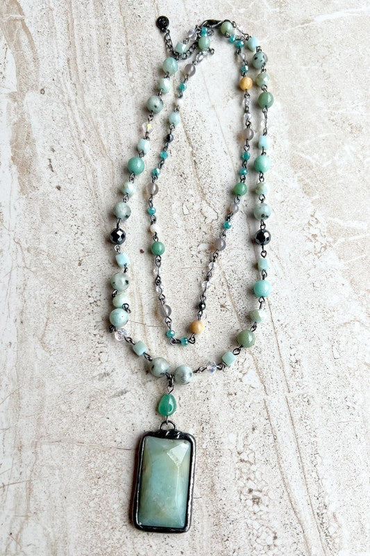 MULTI-STRAND STONE BEAD NECKLACE WITH PENDANT (AMAZONITE)