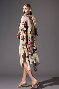 GRAPHIC FLORAL PRINT KIMONO OVERLAYER TOP WITH SIDE SLITS