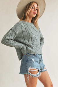 CABLE KNIT PULLOVER SWEATER (GRAY)
