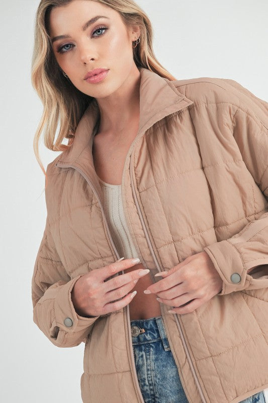 OAT PUFFER JACKET WITH ZIPPER CLOSURE AND POCKETS