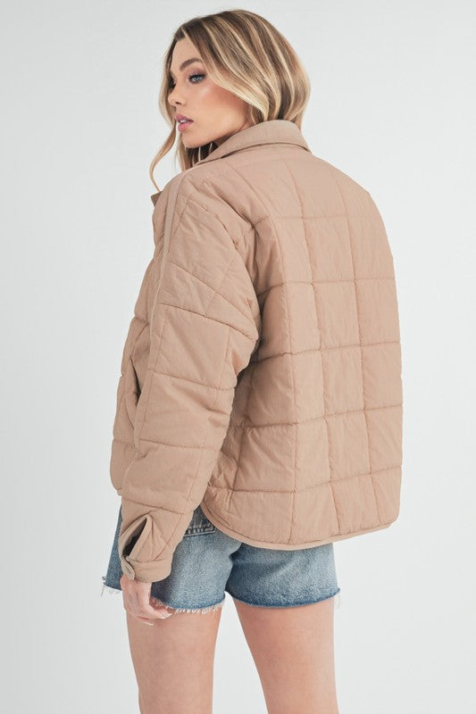 OAT PUFFER JACKET WITH ZIPPER CLOSURE AND POCKETS