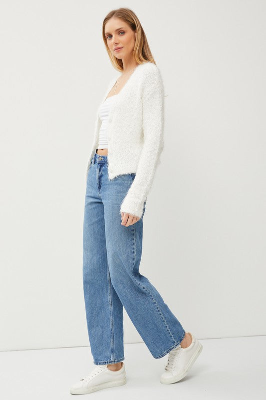FUZZY CARDIGAN (IVORY) with button closures and cropped length