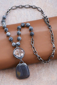 STONE BEAD CHAIN W/ PENDANT (GRAY) WITH LOBSTER CLAW CLOSURE
