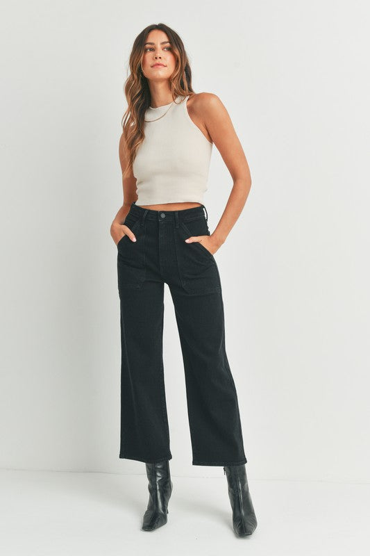 CROP LENGTH WIDE LEG PATCH POCKET JEANS (BLACK)