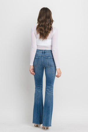 HIGH RISE BOOTCUT JEANS  (MED WASH)