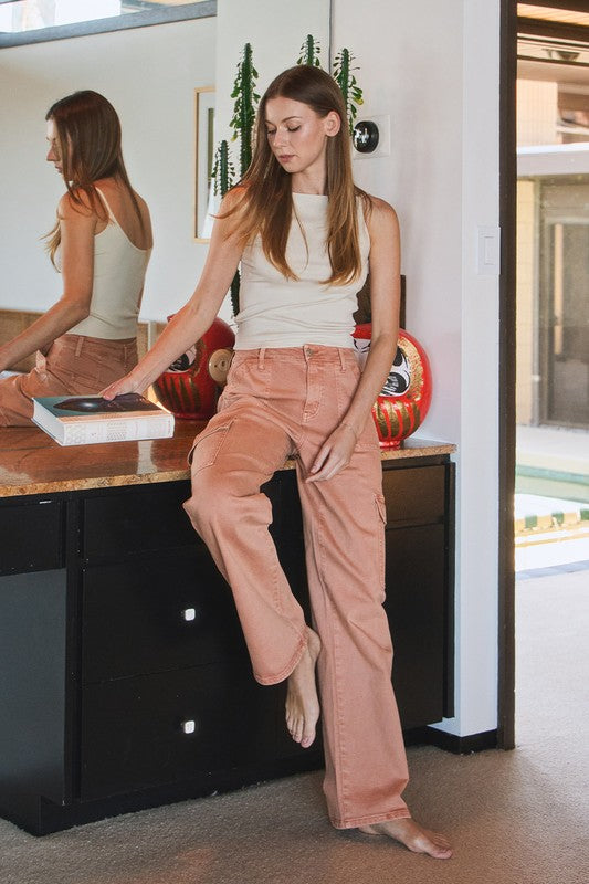 HIGH RISE UTILITY CARGO JEAN (CORK)