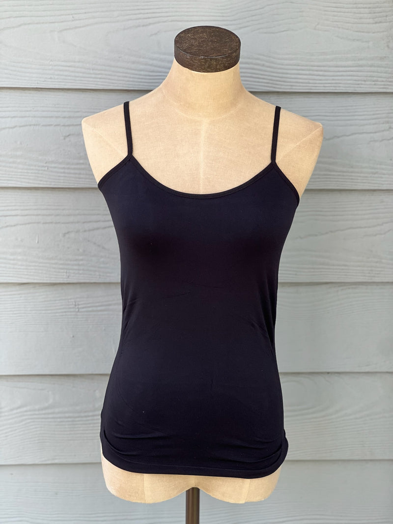 Camisole with adjustable straps in black 