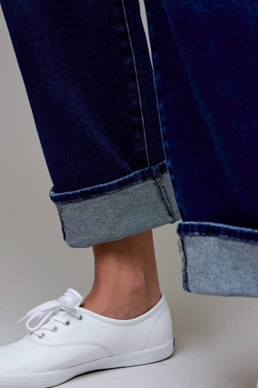 CUFFED HIGH WAISTED JEANS (DARK WASH)