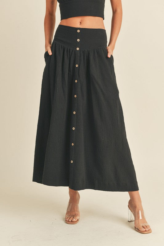 LINEN BLEND BUTTON DOWN (non-functional) MAXI SKIRT in black with pockets