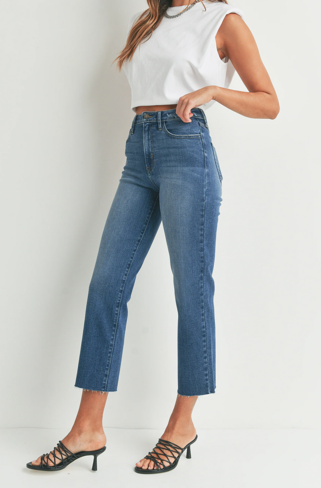 CLASSIC STRAIGHT JEANS, CROP LENGTH WITH RAW HEM IN DARK DENIM