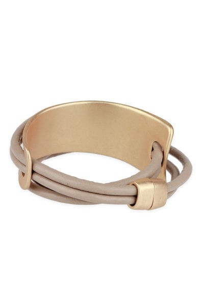 Multi-Strand Wrap Bracelet
Genuine Leather Taupe Colored Strands
Gold-Tone Cuff
Gold-Tone Magnetic Clasp