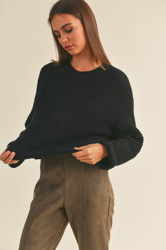 CABLE KNIT CROP SWEATER W/ CUFFED SLEEVE in black