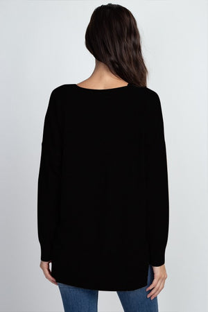 CLASSIC V-NECK PULLOVER SWEATER (BLACK)