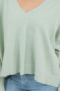 LOOSE PULLOVER V-NECK SWEATER (HTHR CELERY)