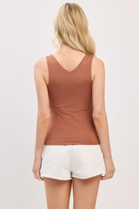 DOUBLE LAYER V-NECK TANK TOP (NUTSHELL)