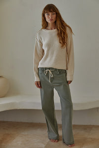 LONG SLEEVED CREW NECK PULLOVER SWEATER (IVORY)