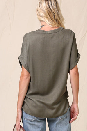 V-NECK TOP WITH ROLLED CAP SLEEVES IN OLIVE GREEN