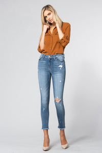 MID-RISE FRAYED HEM CROP SKINNY JEANS