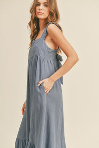 LINEN BLEND MAXI WITH BACK TIE