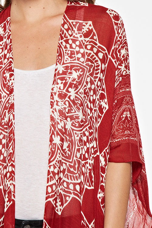 MEDALLION PRINTED KIMONO W/ MINI TASSEL HEM (RED/BONE)