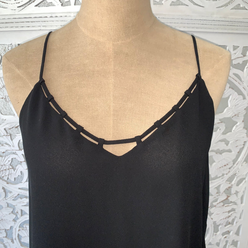 STRAPPY NECK CAMI TOP