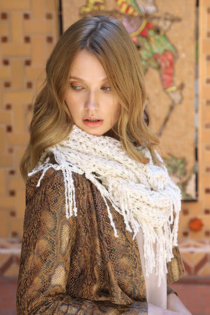 Net boucle infinity scarf with fringe in IVORY