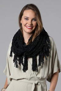 Net boucle infinity scarf with fringe in BLACK