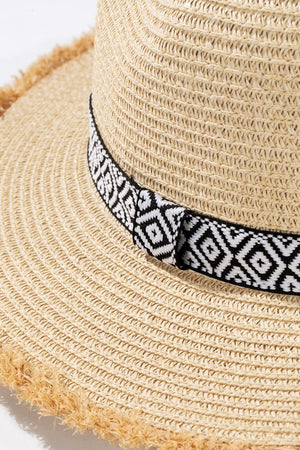 STRAW HAT WITH FRAYED EDGE panama style with charcoal and white patterned band