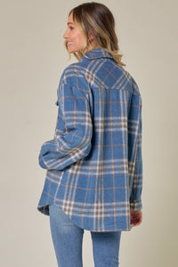 PLAID BRUSHED FLANNEL SHACKET (BLUE) with functional side pockets